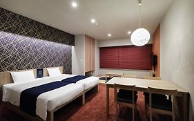 Monday Apart Nihonbashi Ningyocho